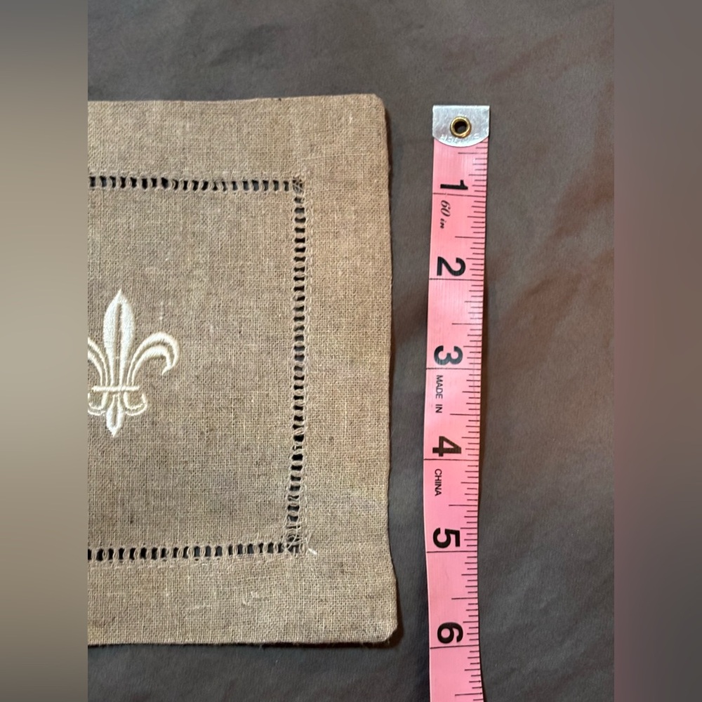 Elegant Brown Linen Coasters with Fleur-de-Lis Embroidery (Set of 6) - Picture 2 of 8